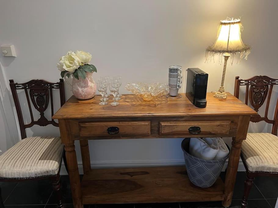 Cosy 2 Double Bed Apartment Swords Ngoại thất bức ảnh